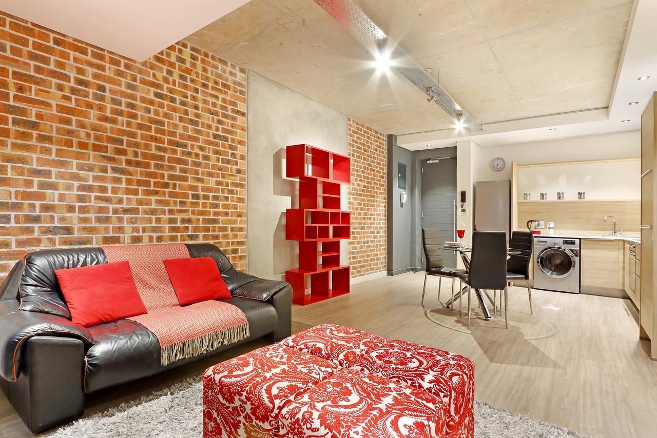 Matrix 410 Apartment *